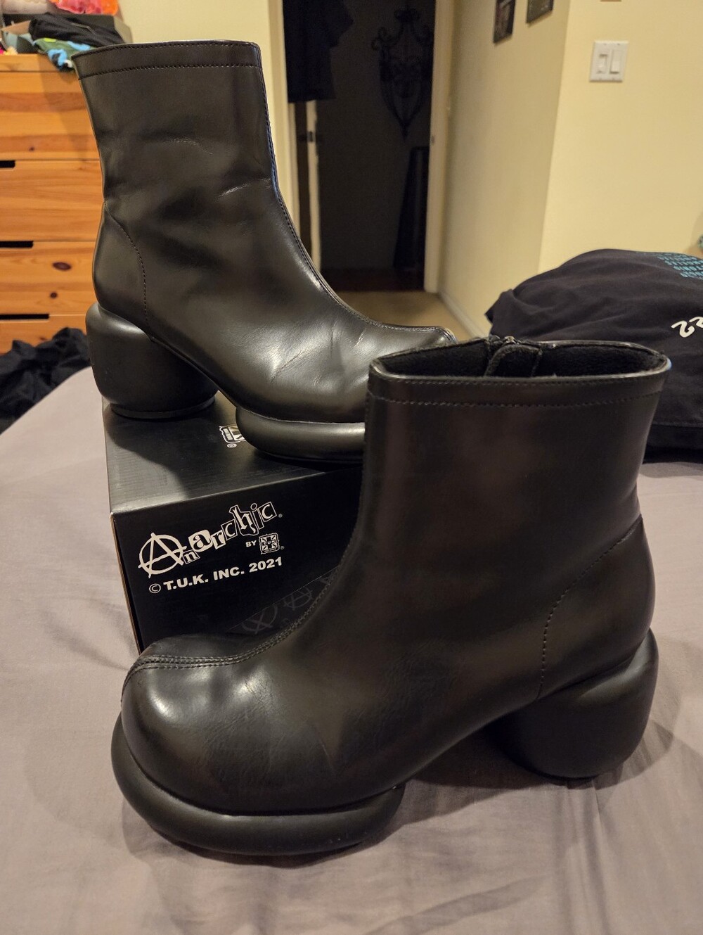 ANARCHIC by T.U.K. - BLACK BOOTS - WOMENS SIZE 10 US